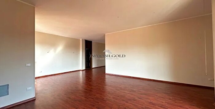 Appartamento in vendita in Abbiategrasso Viale Mazzini, Abbiategrasso