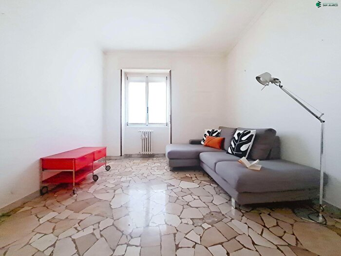 Appartamento bilocale in vendita in Via Marco dAgrate, Milano