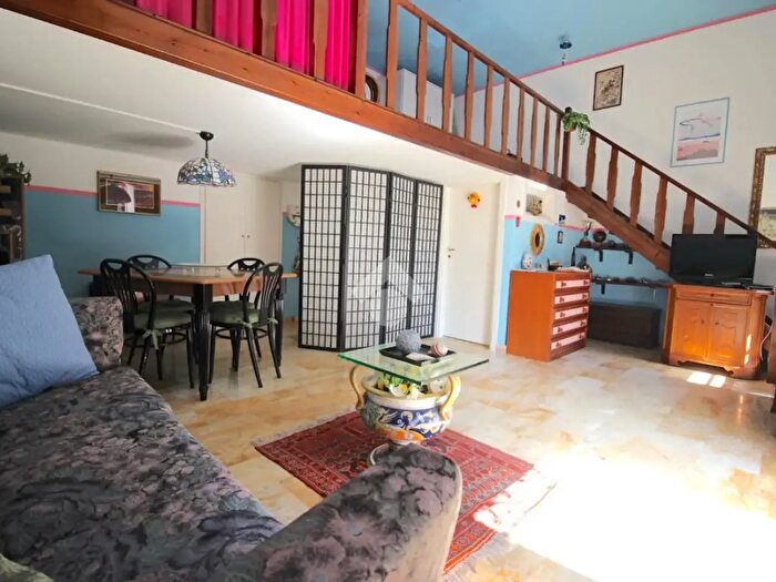 Appartamento monolocale in vendita in Piazza Fratelli Ruffini, Castellaro