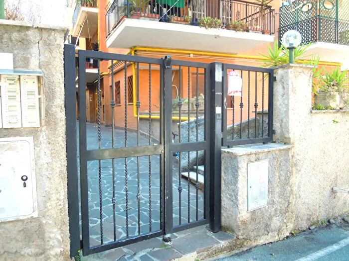 Appartamento monolocale in vendita in Via Gradoli, Roma