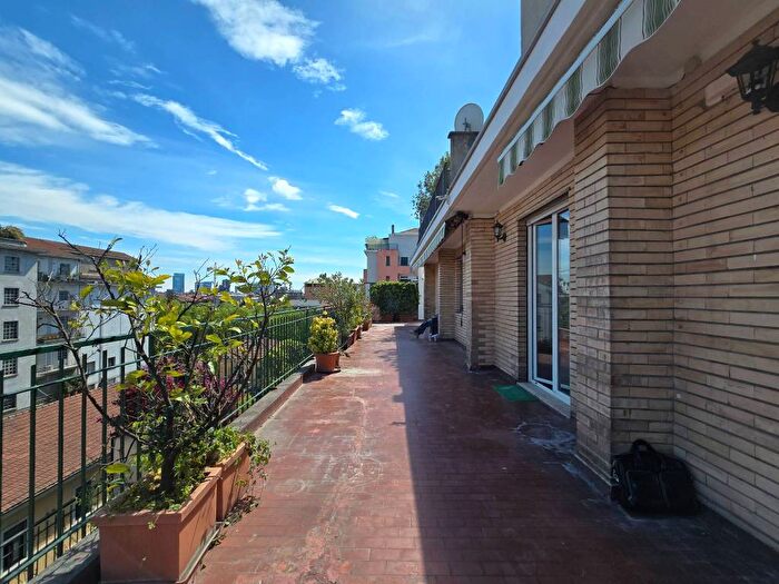 Appartamento quadrilocale in affitto in Via Aosta, Cenisio, Milano