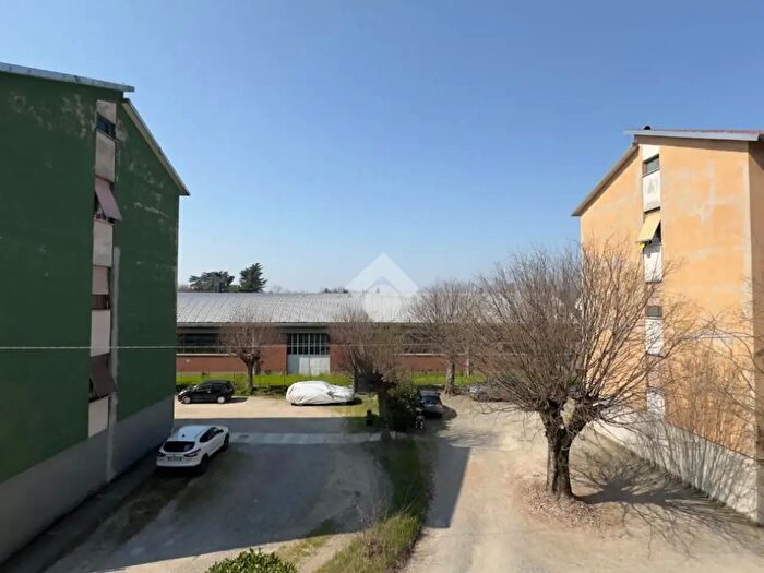 Appartamento trilocale in vendita in Via Colombara, Pozzolo Formigaro