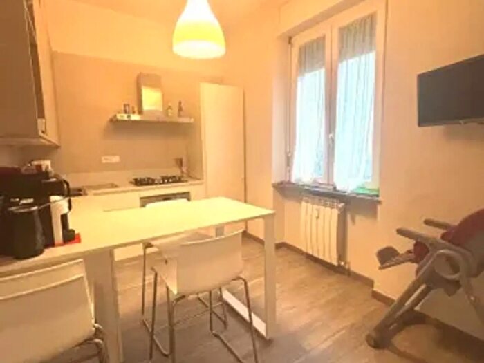 Appartamento trilocale in vendita in Via Calatafimi, Livorno