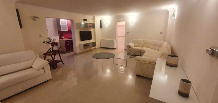 Appartamento quadrilocale in affitto in Bolano