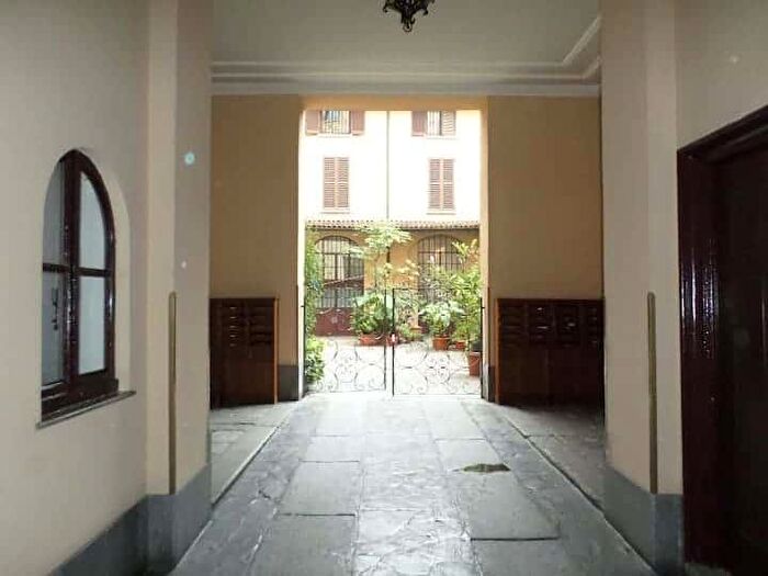 Appartamento monolocale in affitto in Via Solferino, Milano