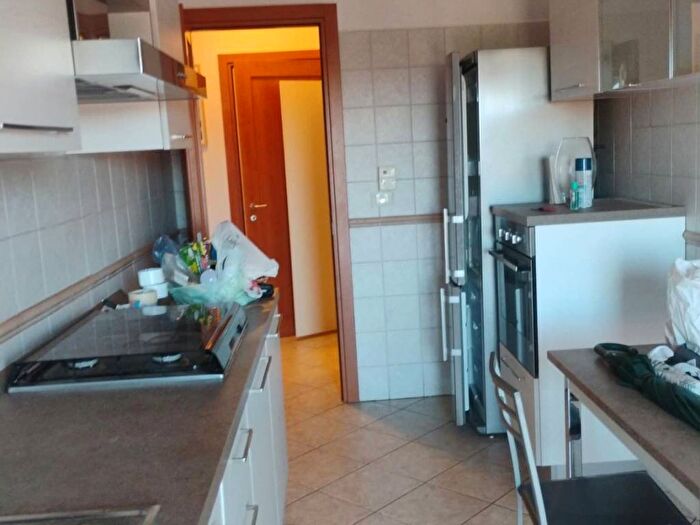 Appartamento quadrilocale in affitto in Largo Ezio Vanoni, Colli Aniene, Roma