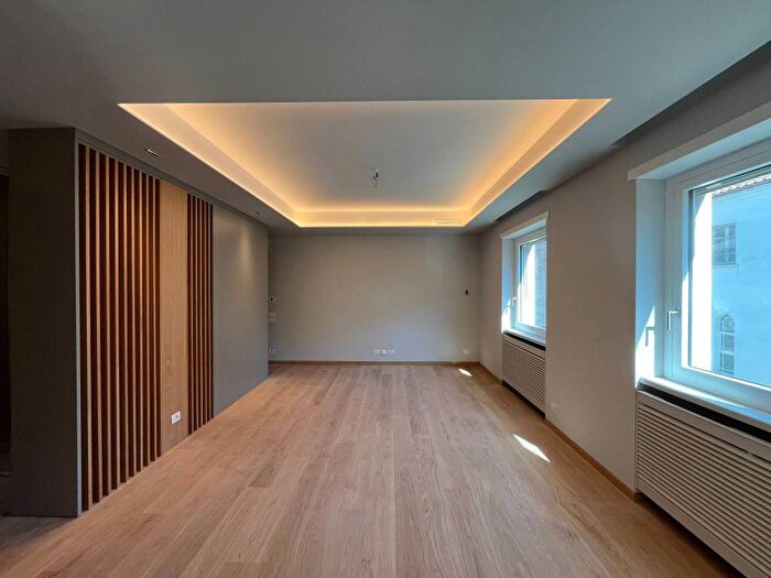 Appartamento quadrilocale in affitto in Viale Giotto, San Saba Caracalla, Roma