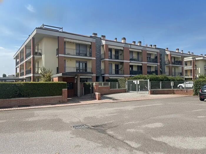 Appartamento bilocale in vendita in Via Primo Maggio, Caldiero