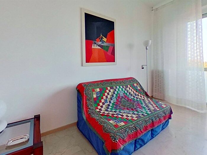 Appartamento trilocale in affitto in Via Vittorio Scialoia, Affori, Milano