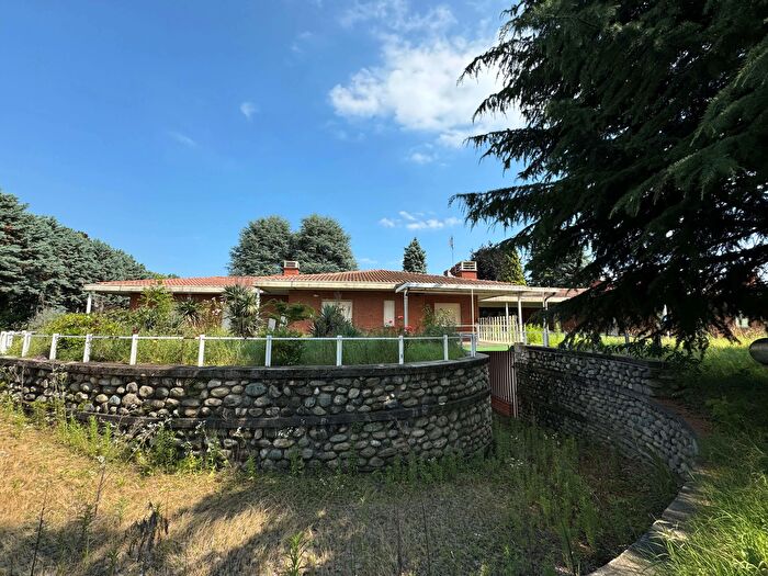 Casa con 7 locali in vendita in Via Val Pellice, San Secondo Di Pinerolo