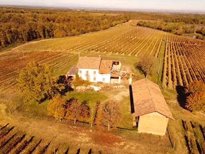 Casa con 6 locali in vendita in Via Cordara, Mombaruzzo