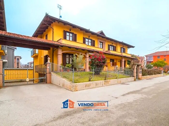 Appartamento quadrilocale in vendita in Via Padre Pio, Narzole