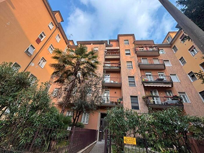 Appartamento bilocale in affitto in Piazzale Cesare Battisti, Crocifissa di Rosa, Brescia