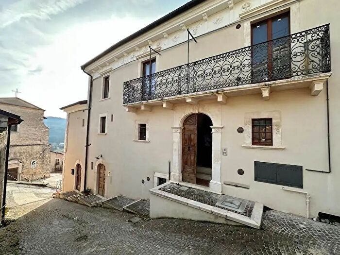 Appartamento trilocale in vendita in Via XX Settembre, Prata DAnsidonia