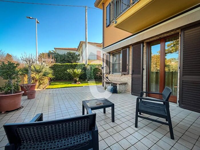 Casa quadrilocale in vendita in Castelplanio