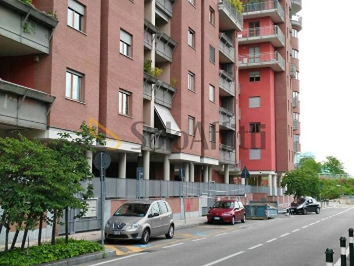 Appartamento quadrilocale in affitto in Via Antonello da Messina, Parco Dora, Torino