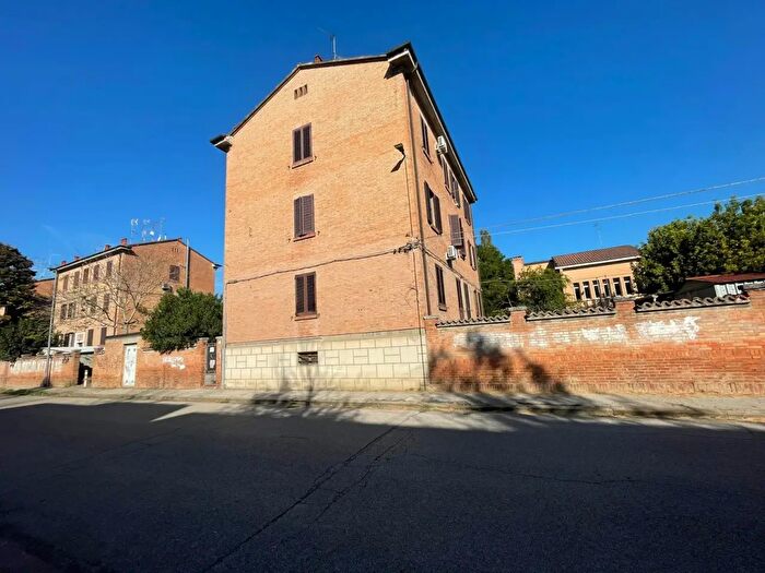 Appartamento trilocale in vendita in Via dell'Industria, Ferrara