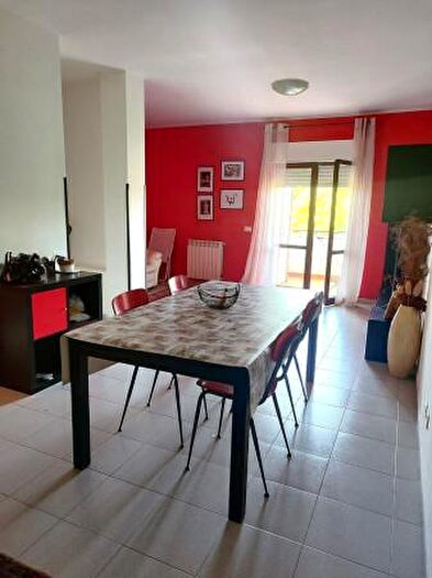 Appartamento trilocale in affitto in Via dei Tigli, Bracciano