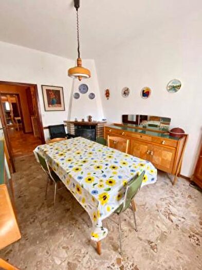 Appartamento con 5 locali in vendita in Urbino