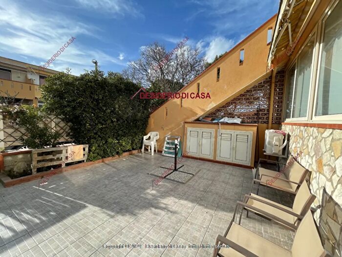 Appartamento bilocale in vendita in Via Val di Noto Campofelice di Roccella Pa Italia, Campofelice Di Roccella