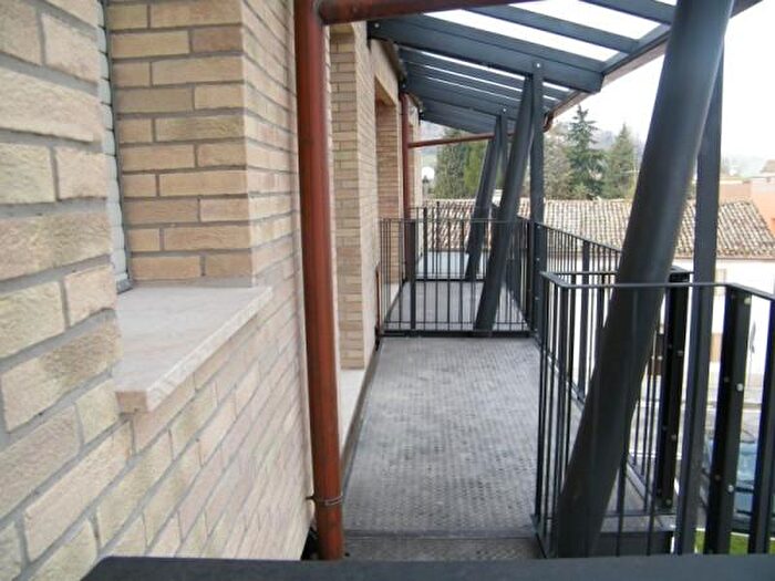 Appartamento quadrilocale in vendita in Piazza Ruggeri, Monte Roberto