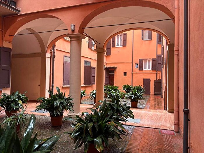 Appartamento quadrilocale in affitto in Via San Carlo, Marconi, Bologna