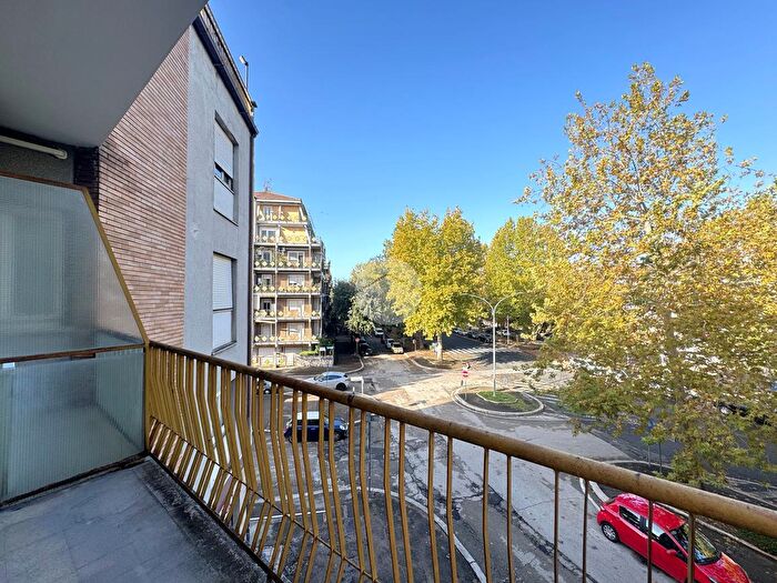 Appartamento trilocale in vendita in Viale Giacomo Leopardi, Terni