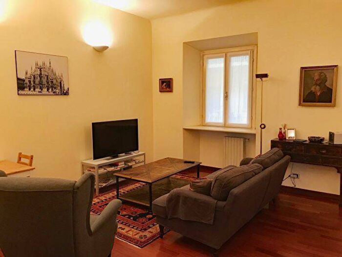 Appartamento quadrilocale in affitto in Viale Piave, Porta Venezia, Milano