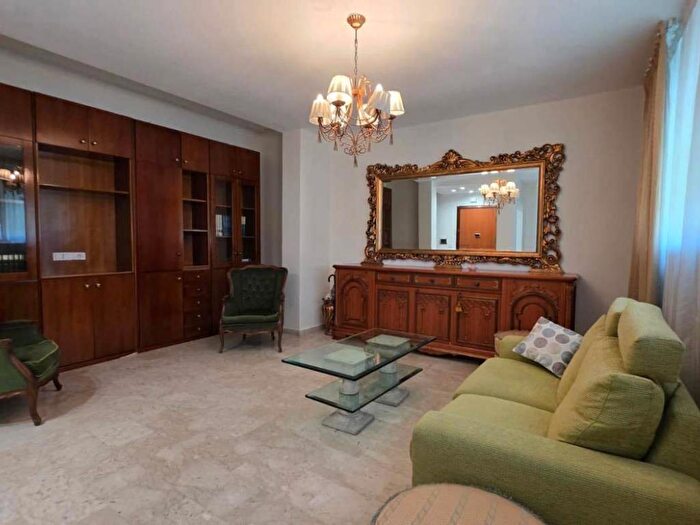 Appartamento trilocale in affitto in Corso Giannone, Centro Storico Corso Trieste, Caserta