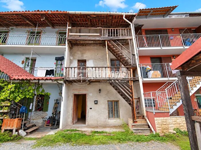 Casa con 5 locali in vendita in Borgata Montiglio, Rocca Canavese