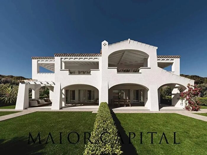 Appartamento trilocale in vendita in Budoni