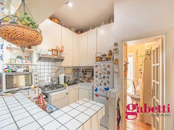 Appartamento trilocale in vendita in Via Ferrante Ruiz, Roma