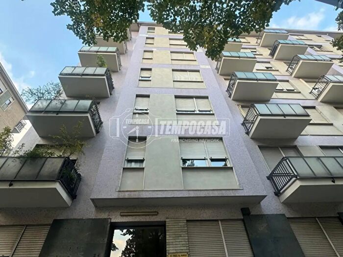 Appartamento quadrilocale in vendita in Via Onorato Vigliani, Torino