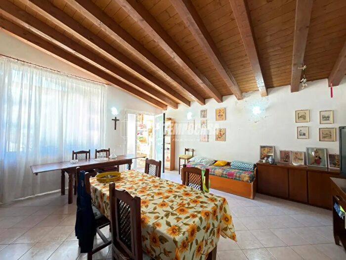 Casa trilocale in vendita in Strada Provinciale, Parzanica