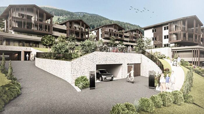 Appartamento trilocale in affitto in Runggenerstraße, Sarentino
