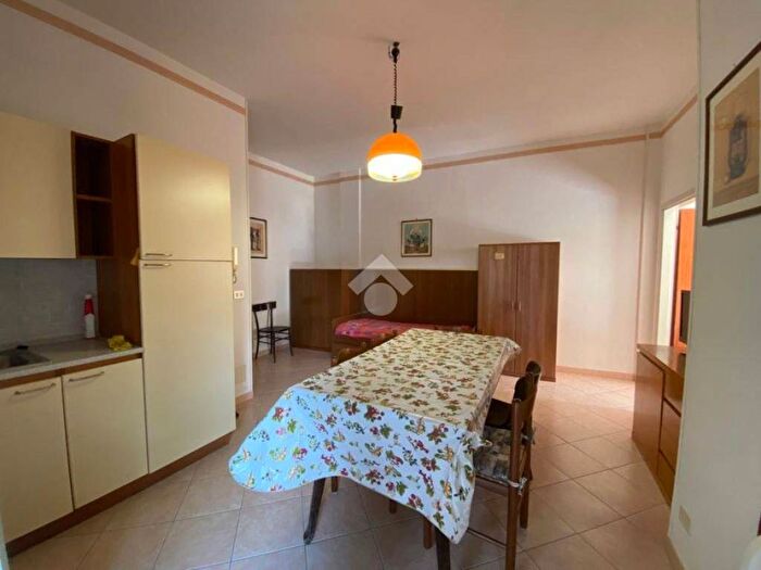 Appartamento bilocale in affitto in Via Cavour, Cesenatico Ponente, Cesenatico