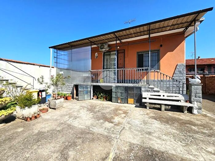 Casa con 5 locali in vendita in Via Caduti per La Libertà, Torrazza Piemonte