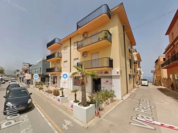 Appartamento con 5 locali in vendita in Via Madonna del Ponte, Balestrate