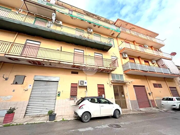 Appartamento quadrilocale in vendita in Via Paolo Caggio, Palermo