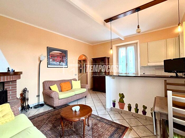 Appartamento bilocale in affitto in Via Sempione, Centro, Lesa