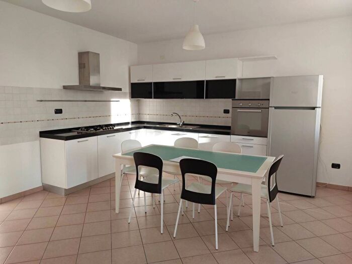 Appartamento trilocale in affitto in Via Bernardi, Bernardi Case Brunelli, Pieve del Grappa