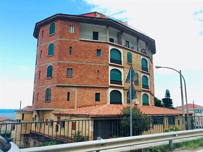 Appartamento bilocale in vendita in Via Nazionale, Tusa