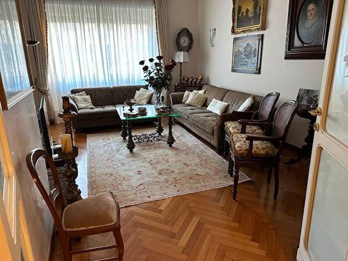 Appartamento quadrilocale in affitto in Via Barnaba Tortolini, Euclide, Roma