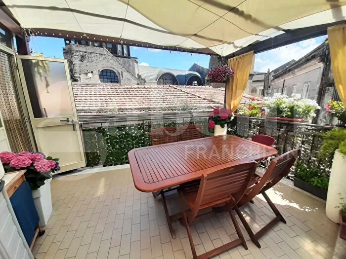 Appartamento trilocale in vendita in Vico Tansillo, Teano