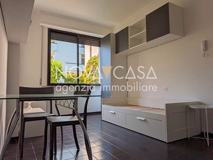 Appartamento monolocale in affitto in Via Viviani, Semicentro, Crema