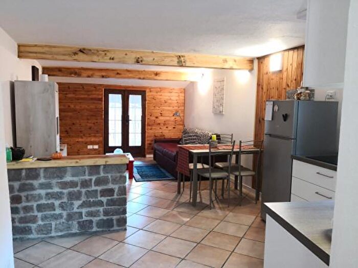 Appartamento trilocale in affitto in Edolo