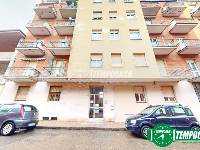 Appartamento trilocale in vendita in Via Vinzaglio, Alessandria