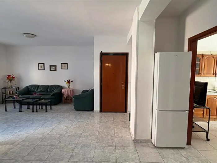 Appartamento quadrilocale in vendita in Via degli Artigiani, Carlentini
