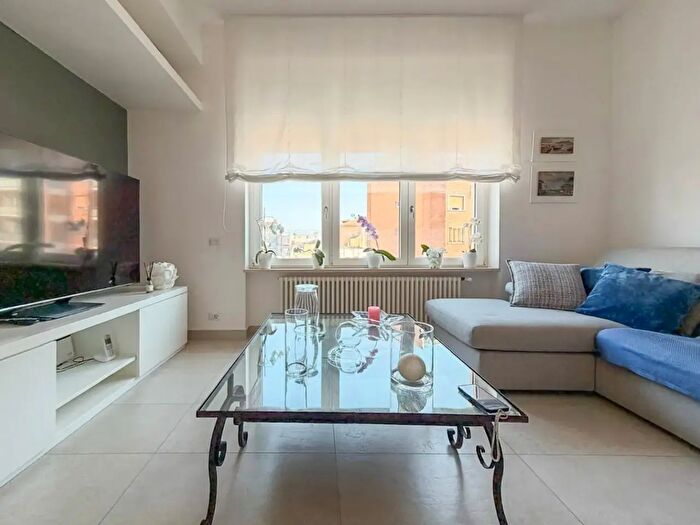 Appartamento quadrilocale in vendita in Via Alessandro Manzoni, Napoli