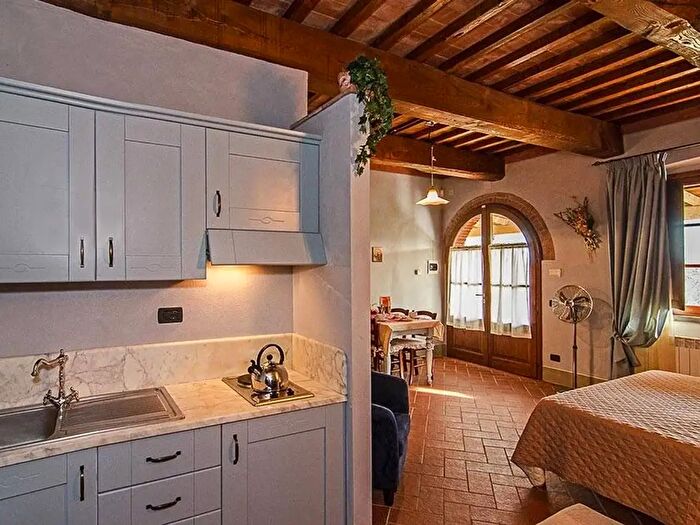 Casa monolocale in affitto in Via Cesare Battisti, Crespina Lorenzana